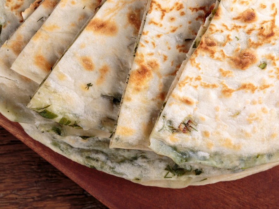 Crispy Scallions Pancake 香脆葱油饼 [Crispier w Extra Scallions!]